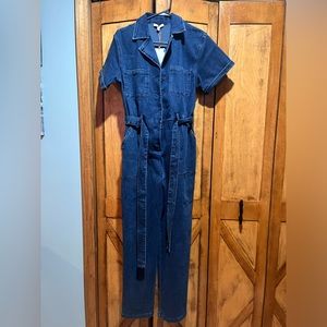 Skies are blue denim romper nwt size small